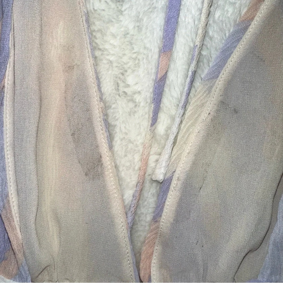 Storia Pastel Crepe Cropped Top Whimsy V-neck Lightweight Long Sleeve Blouse S - Picture 14 of 14